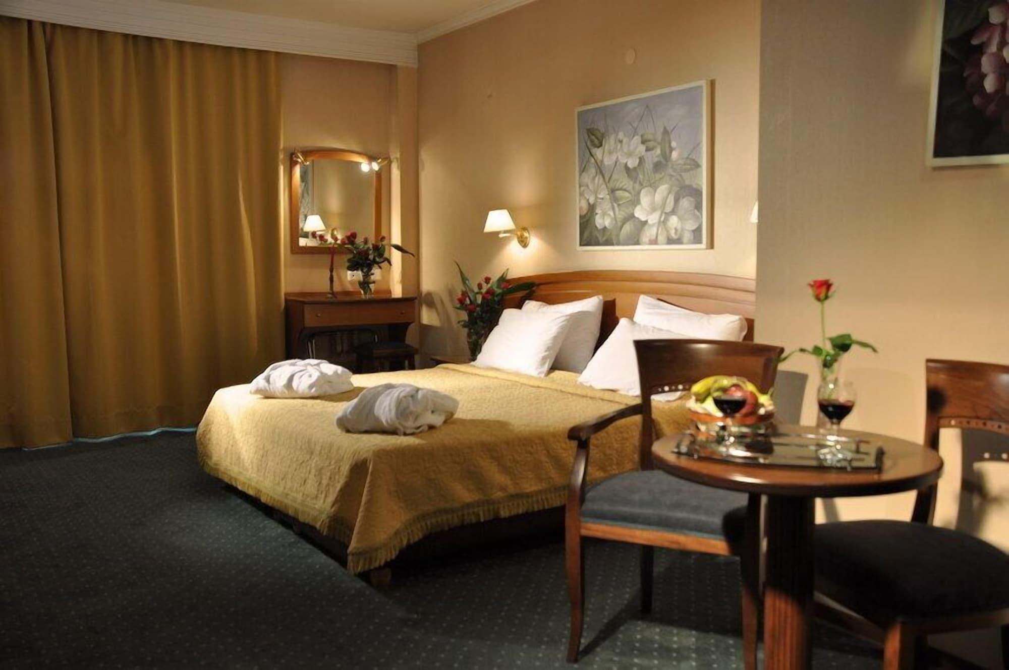 Vergina Hotel Thessaloníki Luaran gambar